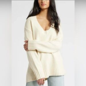 Nordstrom Open Edit Oversized V-Neck Sweater In ivory sz XS